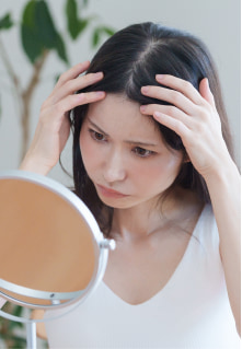 薄毛に悩む佐賀市在住の30代女性